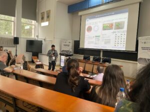 Read more about the article Prezentare despre impactul modelelor moleculare, Bucuresti, Romania